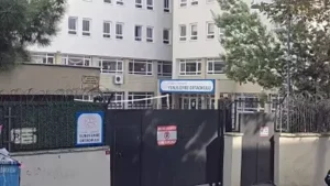 Müdür Yardımcısına bıçak çeken öğrenci yakalandı