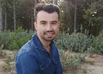 Otomobilin çarptığı imam hastanede öldü