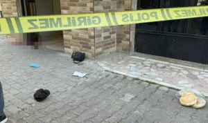 Konya‘da Arafa Yıldırım (44), marketten ekmek alıp, evine dönen eski