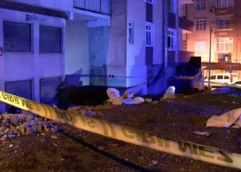 Boş arazide ölü bebek bulundu