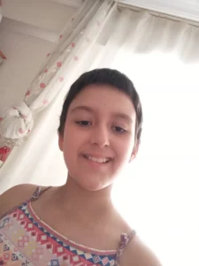 Aydın’ın İncirliova ilçesinde lenf kanseriyle mücadele eden 13 yaşındaki Tuana