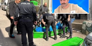 14 yasindaki kiz cocugu babasini boynundan 19779360 6263 amp