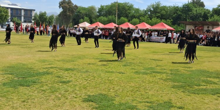 19 Mayıs İncirliova’da törenlerle kutlandı (4)