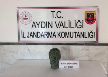 20 bin dolarlık büstü satmak isterken yakalandılar