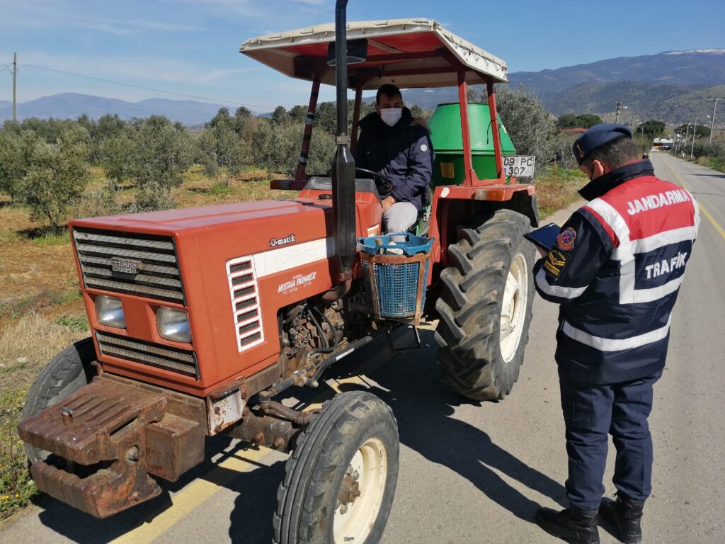 222 traktör sürücüsüne 153 bin 460 lira ceza