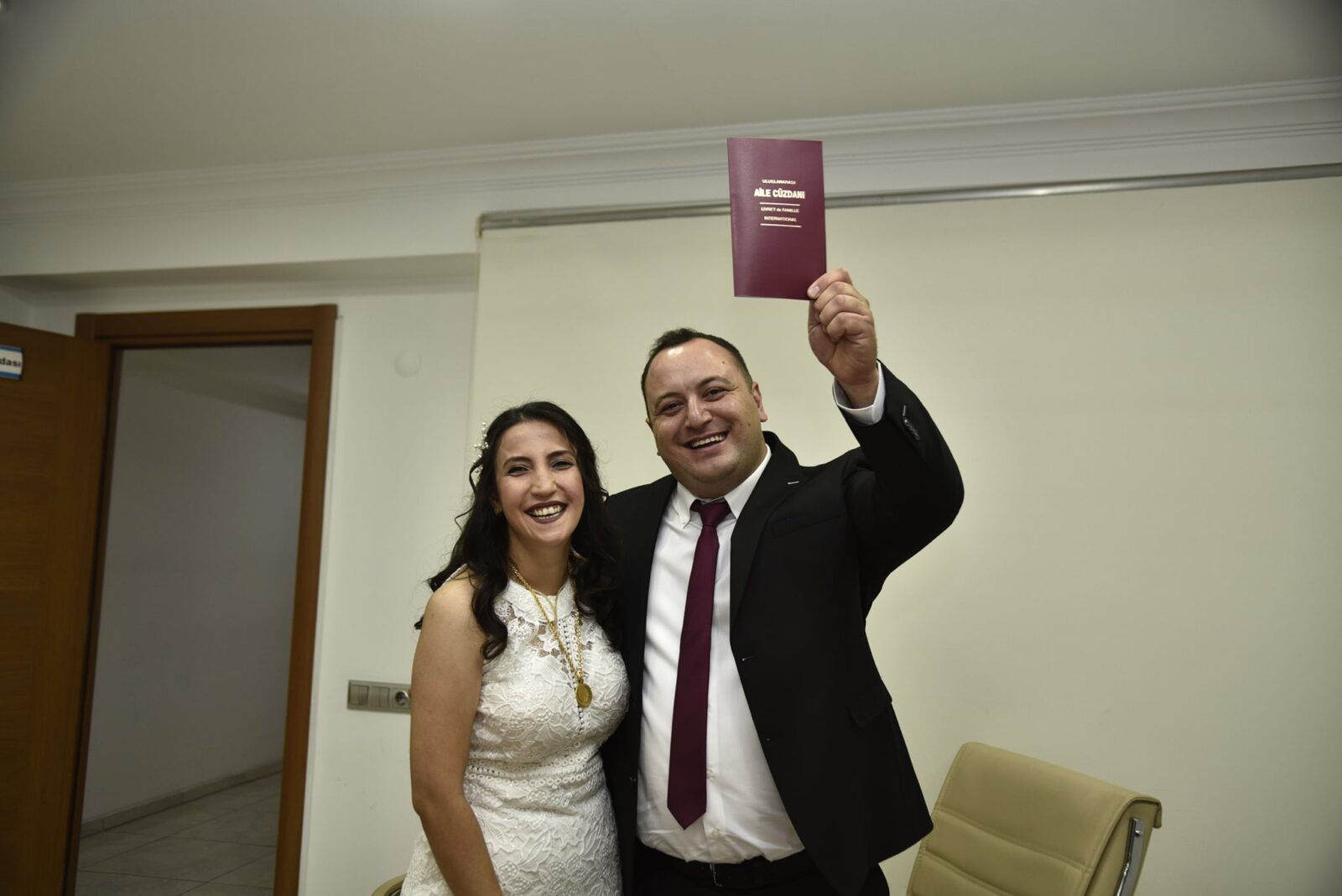 CHP’li Başkan Yardımcısı Türkkal İncirliova’da mutluluğa ‘Evet’ dedi