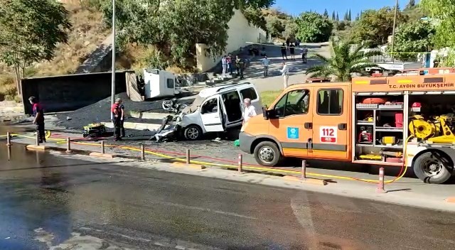 Mıcır yüklü kamyon ticari araçla çarpıştı: 1 ölü 1 yaralı