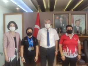 Avrupa şampiyonunu ödüllendirildi