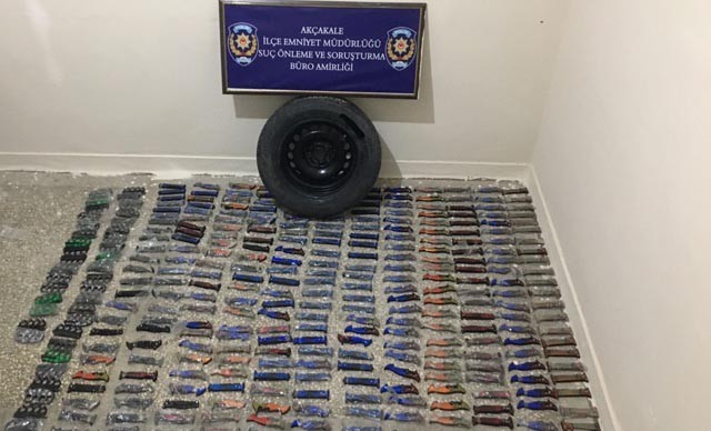 Suriye’den gelen otomobilin stepne içinde 290 sustalı 40 muşta çıktı