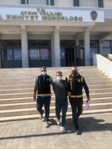 Eşinin erkek arkadaşını otomobille metrelerce sürüklemişti tutuklandı