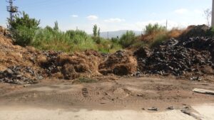 Malgaç Çayında büyük tehlike, içine moloz döküp set çektiler