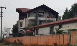 Otelde ölü bulundu