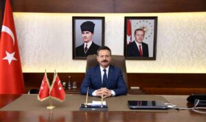 Vali Aksoy; Dünyanın en kutsal mesleklerinden olan öğretmenlik