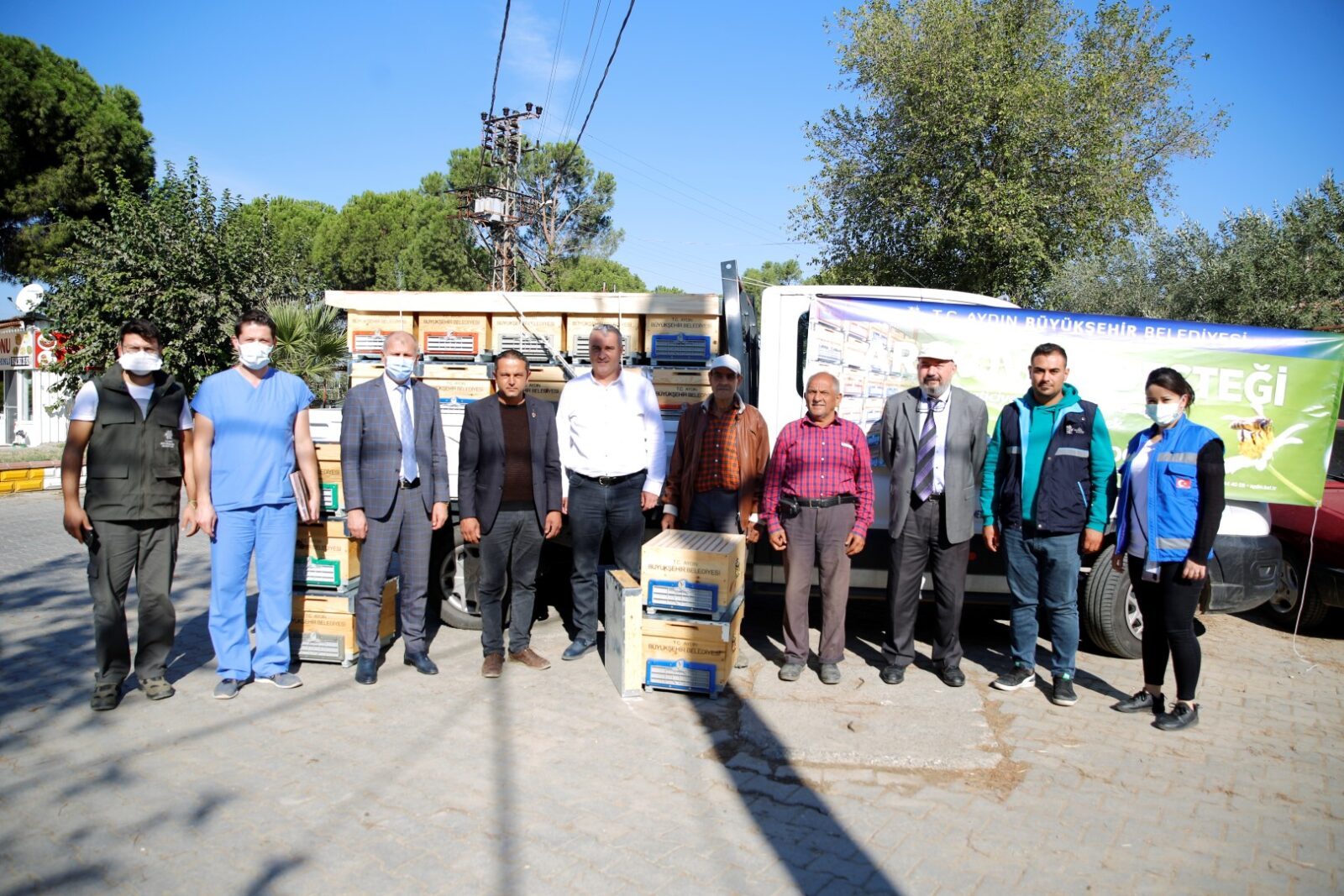 Aydın Büyükşehir’den kovan desteği