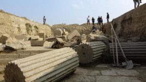 Magnesia'daki kazılarda Zeus Tapınağı ortaya çıkarıldı