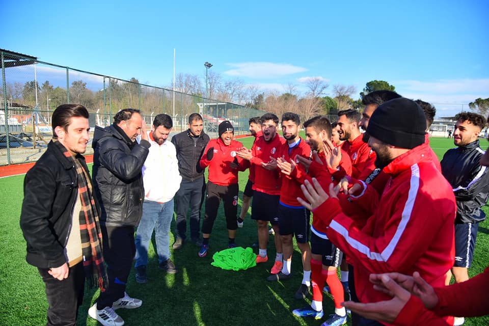 Lalelerde galibiyete 5 bin lira prim