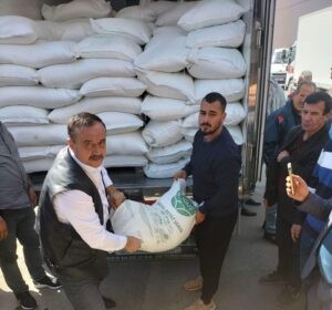 Sarıoğlu; Biz arıcı kardeşlerimize 800 TL’ye şeker aldırmayacağız
