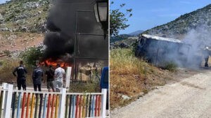 Park halindeki minibüsü ateşe verdi