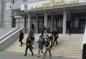 Aydın merkezli 2 ilde fuhuş operasyonu; 5 gözaltı
