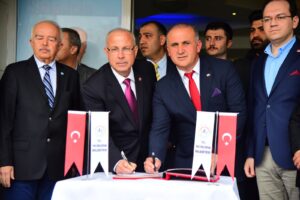 İncirliova Belediyesi’nde en düşük maaş 5 bin 250 lira oldu