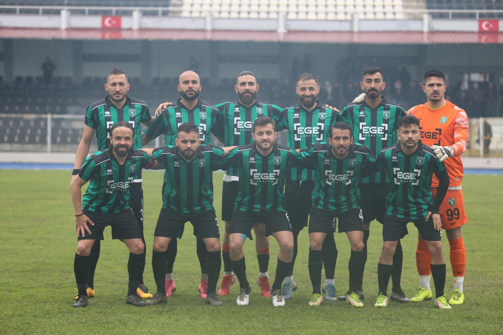 Aydınlılar şampiyon Efeler’i yalnız bırakmak istemiyor