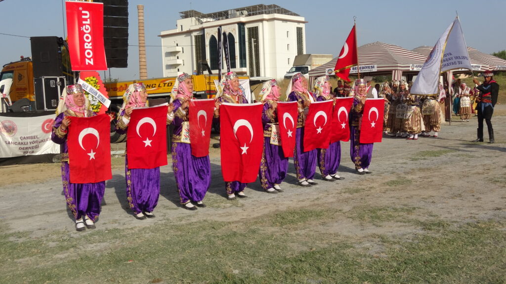 “Yörük Toyu” renkli görüntülerle Aydın’dan geçti