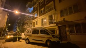 Kavga ettiği kocasını kalbinden 4 kez bıçaklayarak öldürdü