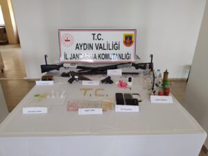 Aydın’da jandarmadan uyuşturucu operasyonu; 11 gözaltı