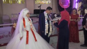 200 bin liralık altını, pazarda çaldırdı