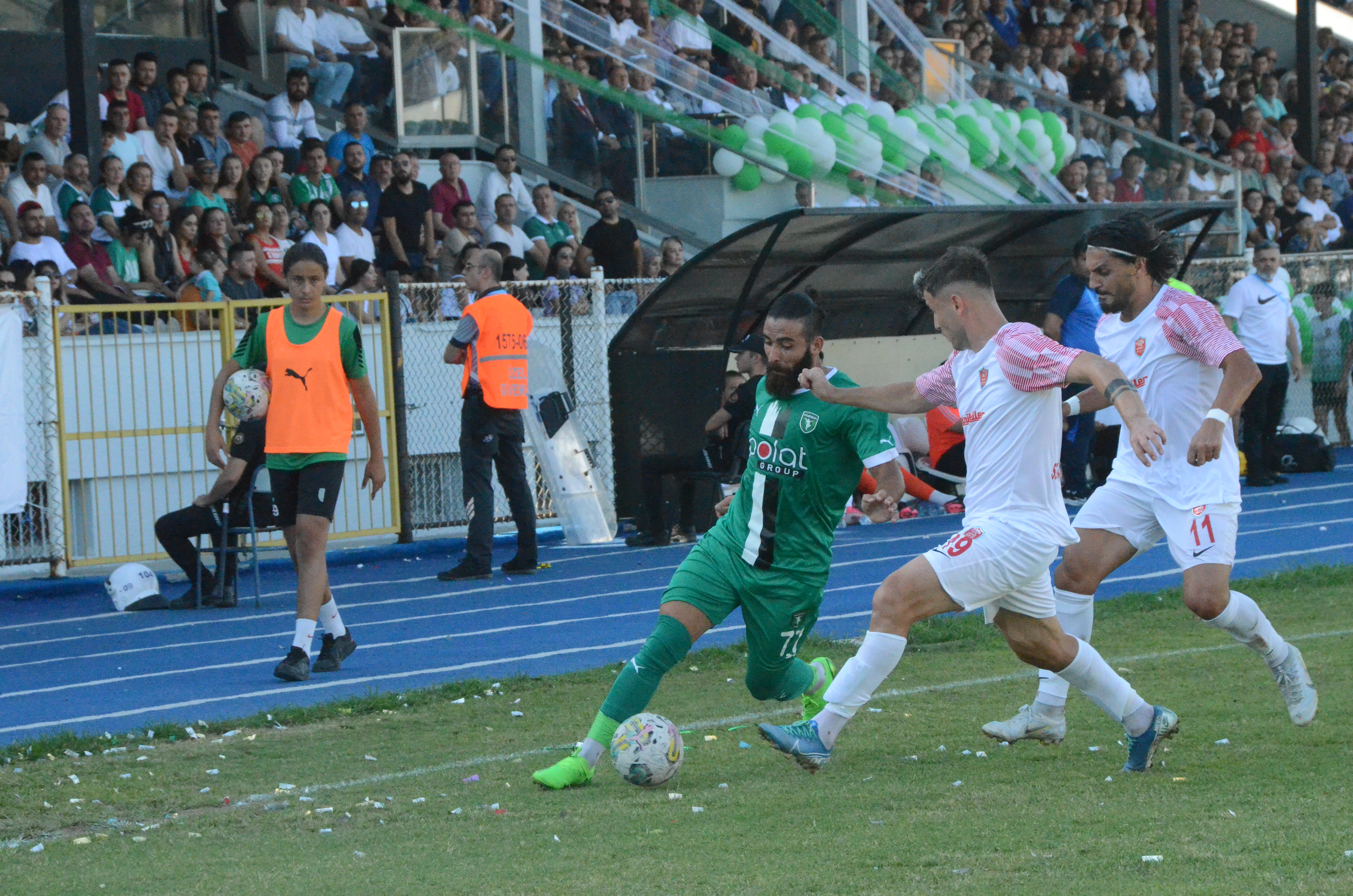 Efeler 09 SK evinde Kepez BLD’ye boyun eğdi 0-1