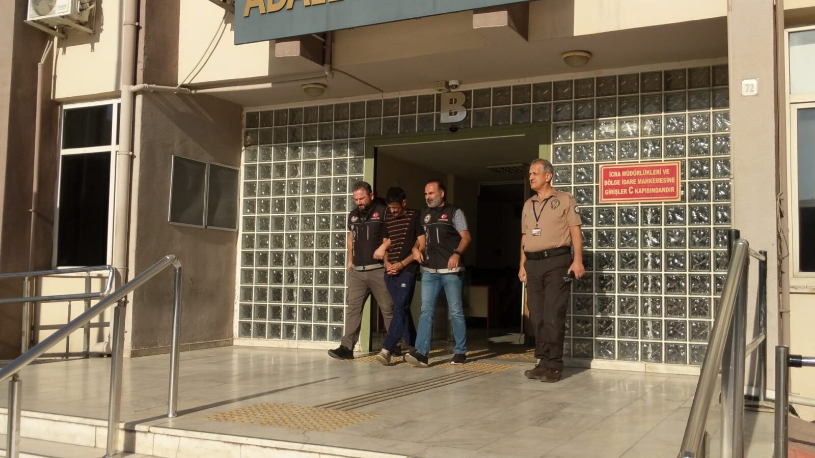 İncirliova'da uyuşturucu partisine operasyon 13 gözaltı
