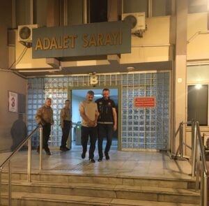 Önce ev sahibi sonra torbacı tutuklandı