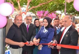 Mimoza Butik, Sevgi Yolu’nda açıldı