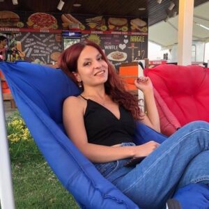Büşra öğretmenden acı haber