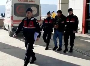 Av sırasında arkadaşını domuz sanıp vurdu