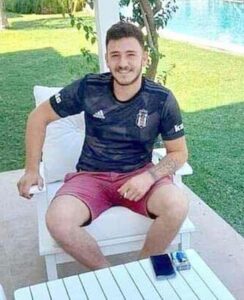 Ormanda, otomobilinde pompalı tüfekle vurulmuş cesedi bulundu