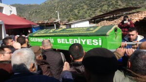 Depremde hayatını kaybeden Uysal, son yolculuğa uğurlandı