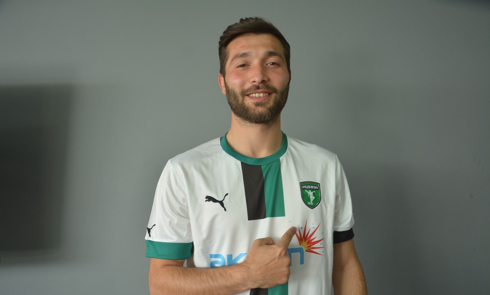 Efeler 09 Furkan Külekci’yi renklerine bağladı
