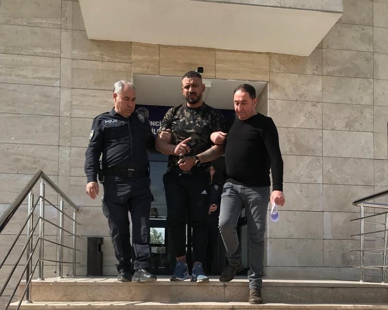 Cezaevi firarisi saklandığı yerde yakalandı
