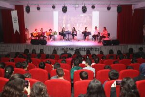 Koçarlı Belediyesi Müzik Grubu bu kez kaynaşma için çaldı
