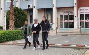 Bavulundan yarım kilo uyuşturucu çıkan şüpheli tutuklandı