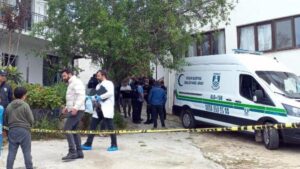 Miras tartışmasında annesi ve kardeşini öldürüp, canına kıydı