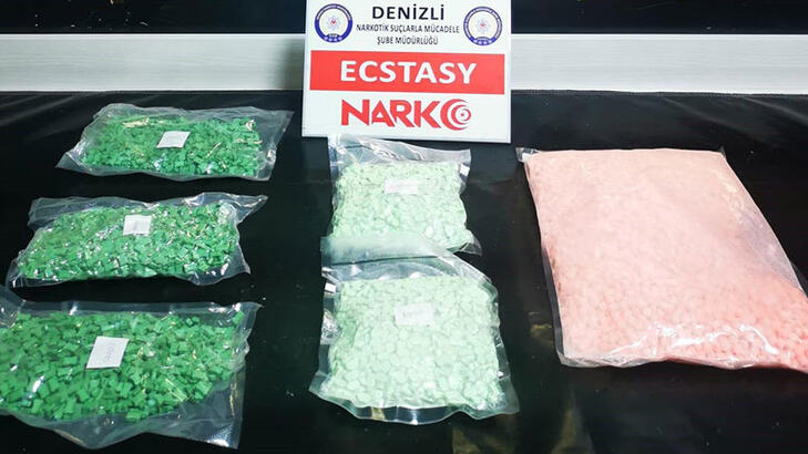 Bonzai ile 10 bin uyuşturucu hap ele geçirildi