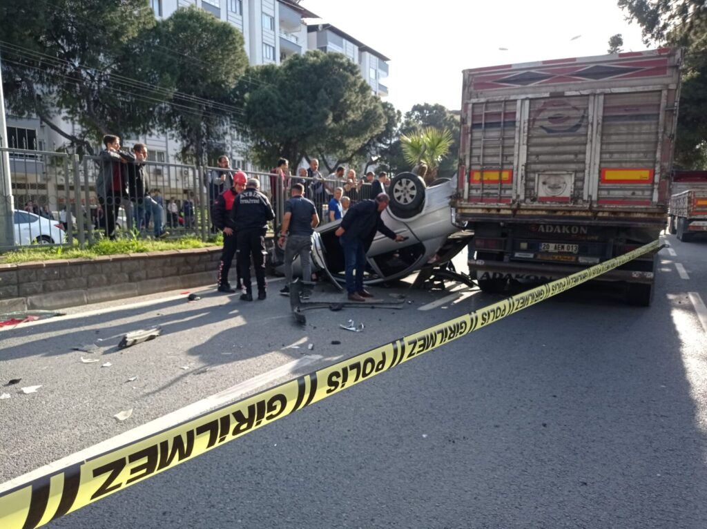 Emniyet müdürünün otomobili takla attı