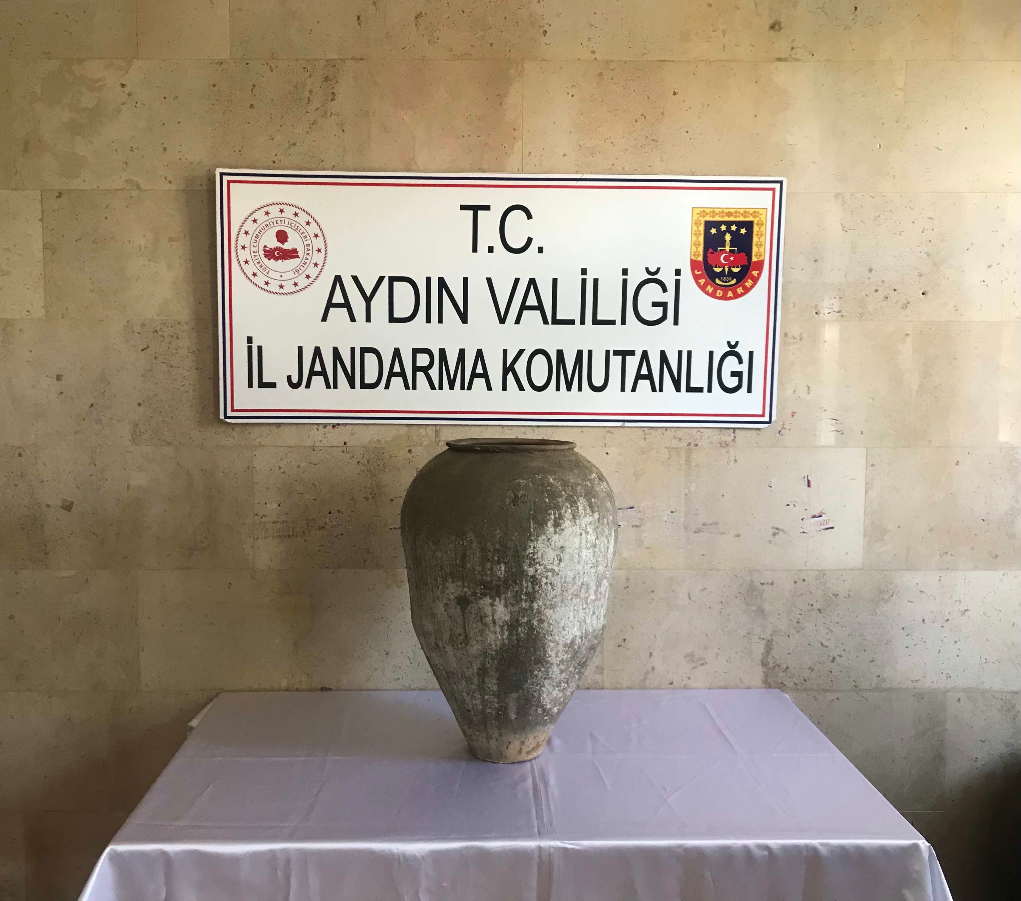 Tarihi eseri 100 bin TL’ye satmaya çalışırken yakalandı