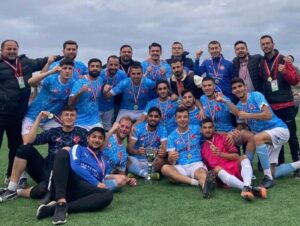 Aydın'da 33 yıldan beri amatör futbol antrenörlüğü yapan teknik direktör