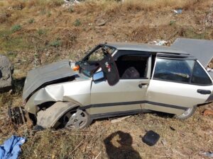 Otomobil şarampole uçtu: Anne ve 3 çocuk yaralandı