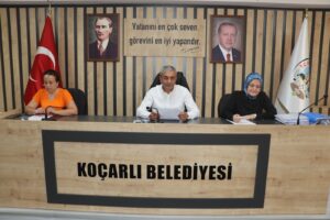 Koçarlı Belediyesi tarafından her yıl geleneksel olarak düzenlenen Çam Fıstığı