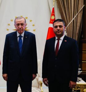 AK Parti Aydın’da istifası alınan 10 ilçe başkanından birisi olan