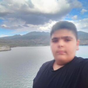 Aydın’ın İncirliova İlçesinde iddiaya göre Elver B.’nın (13) elindeki tabancayı